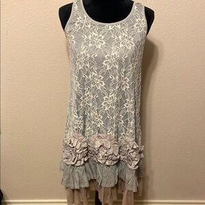 Lace Overlay Sleeveless Dress with Floral Accents
